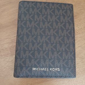 Michael Kors Passport Wallet